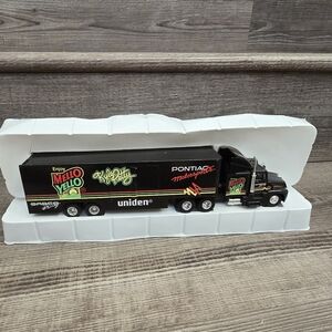 1991 Racing Champions Kyle Petty Mello Yello Racing Team die cast Transporter